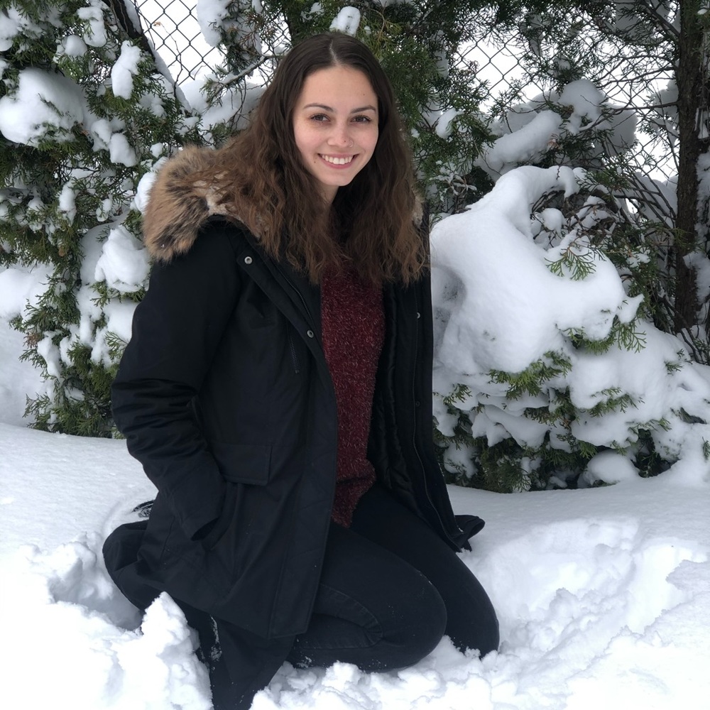 Meet your Posher, Hayley